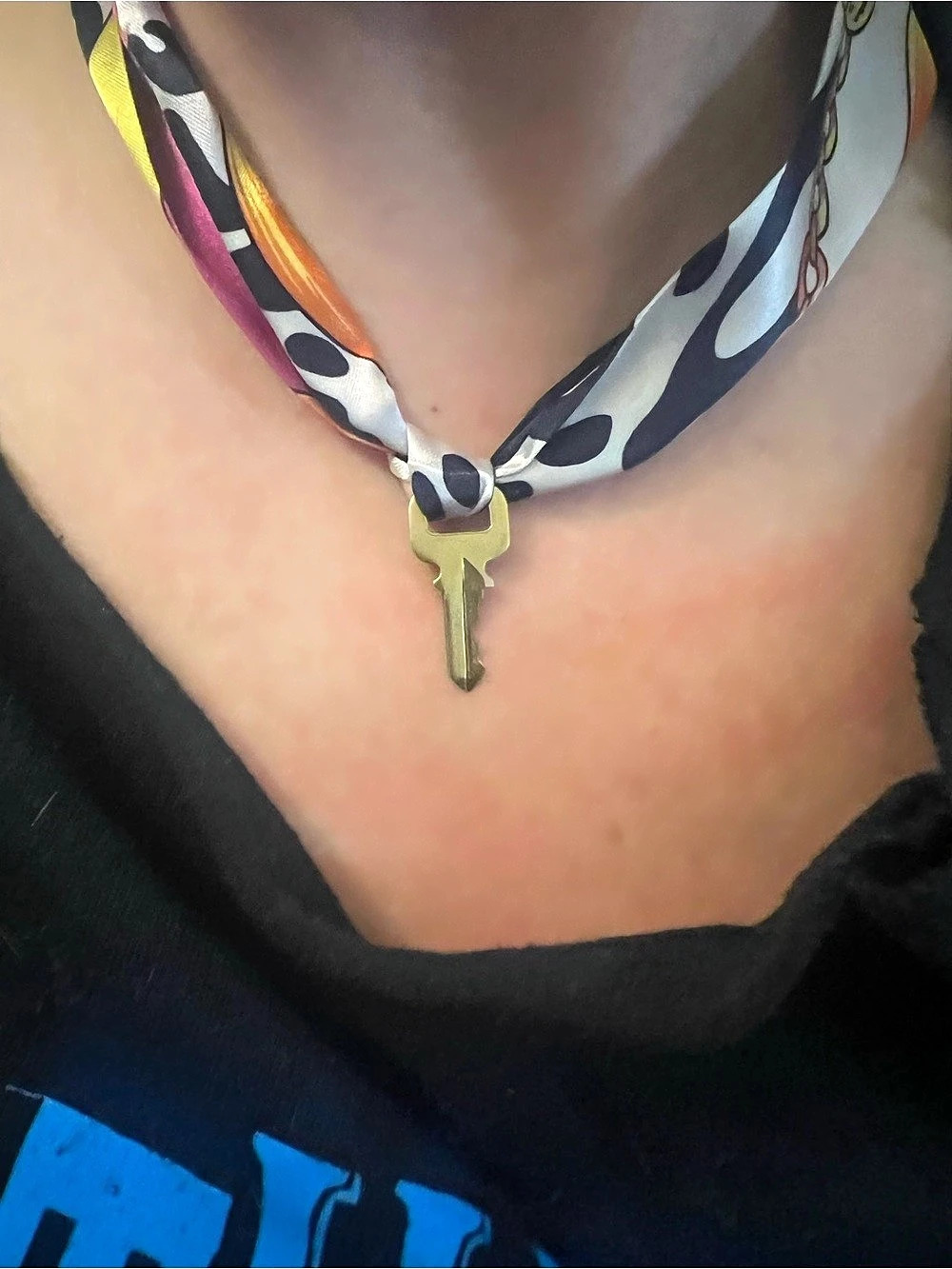 306 LV key on a chain - good one babes!